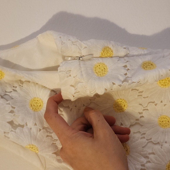 Modcloth Liza Luxe Daisy Dress - Picture 5 of 9